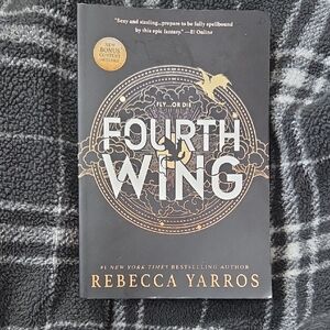 Fourth Wing Book by Rebecca Yarros